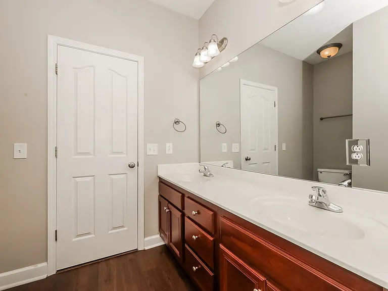 114 Nick Price Dr — Photo 13