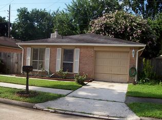 8419 E Ridge Dr, Houston, TX 77040