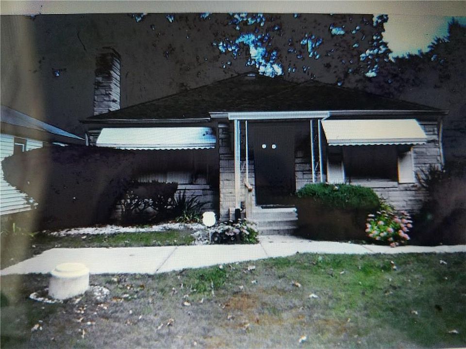 1st image of 3641 N Linwood Ave