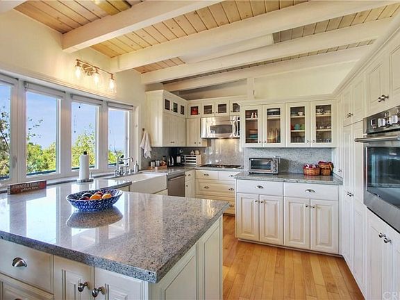 5th image of 5205 Calatrana Dr