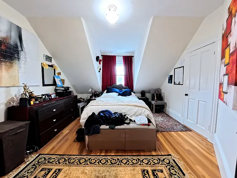 185 Davis Ave #8 — Photo 11