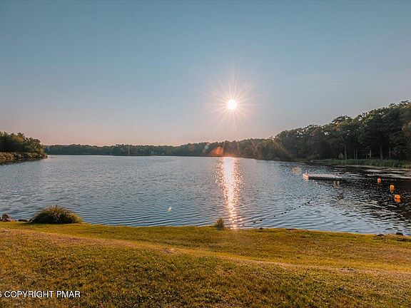 3rd image of 123 Lake In The Clouds Rd