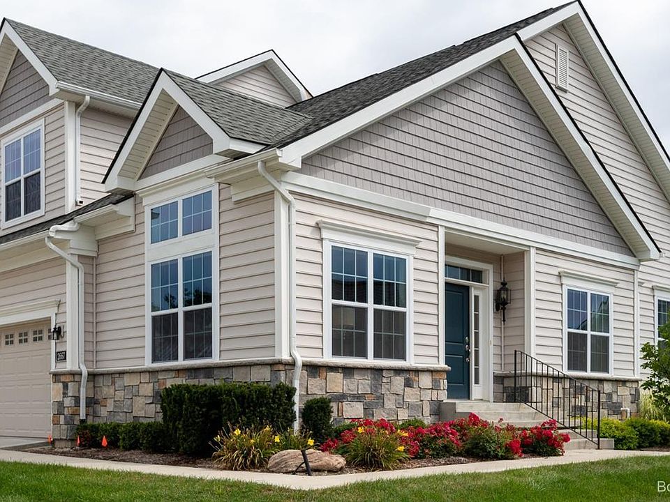 1st image of 2667 Oxford Cir
