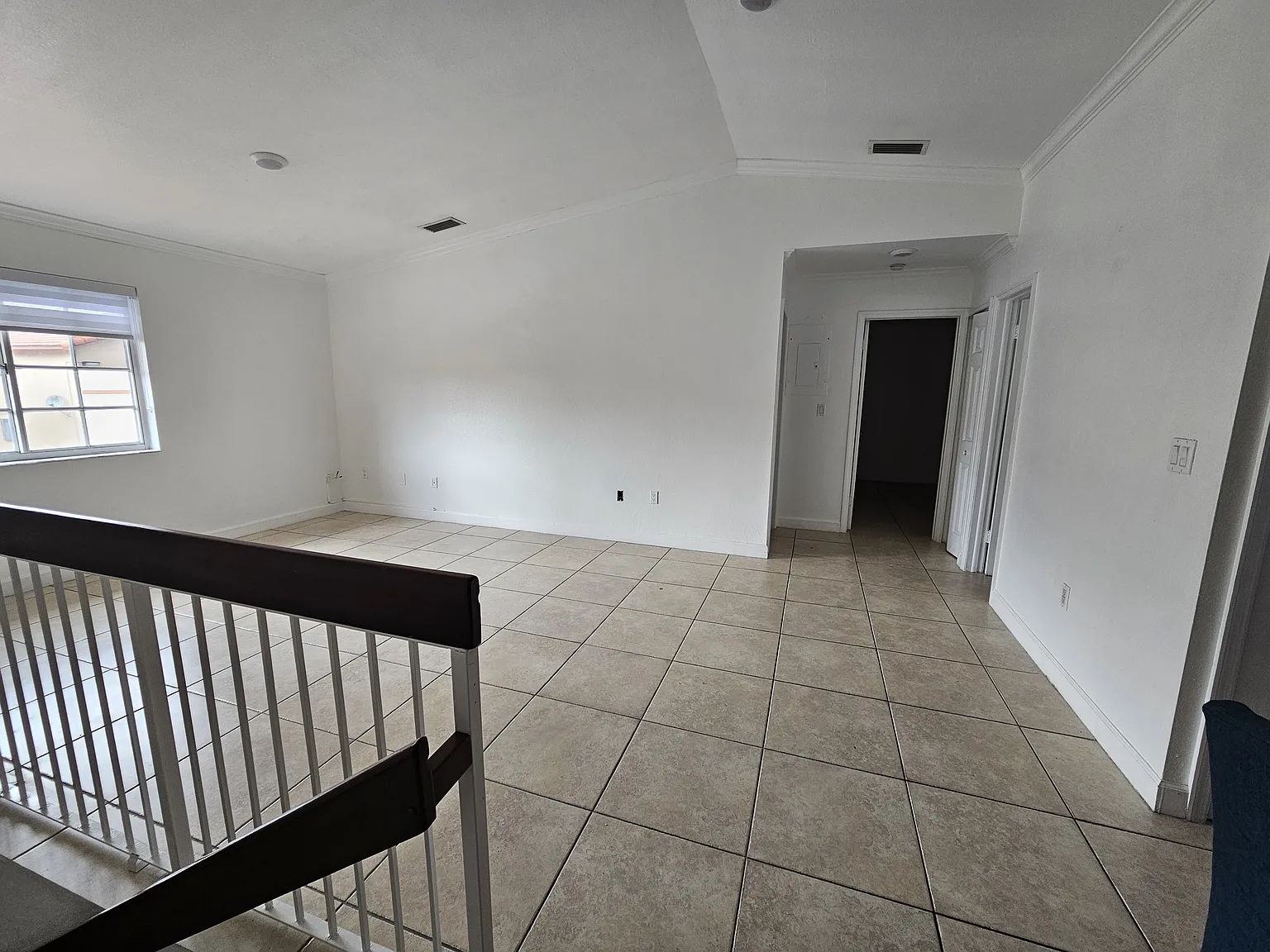 2 bed, 960 sqft, $2,200 — Photo 4