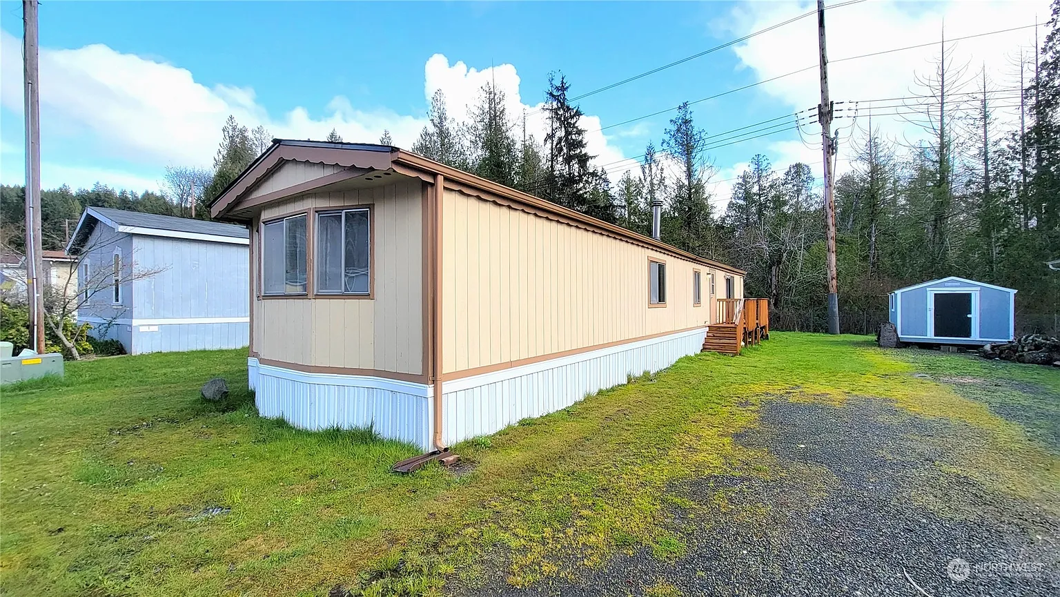 20 NE Roessel Road #37 photo 1