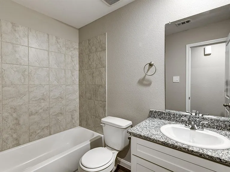 16428 Jasmine Marie Pl — Photo 12