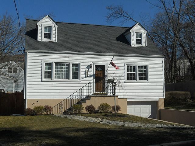 1st image of 67 Sheldon Ave