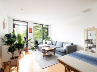 145 McGuinness Blvd APT 2A, Brooklyn, NY 11222