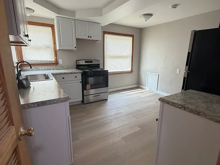 11212 Dove Ave — Photo 7