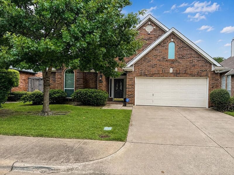 1st image of 3867 Ridgelake Ct
