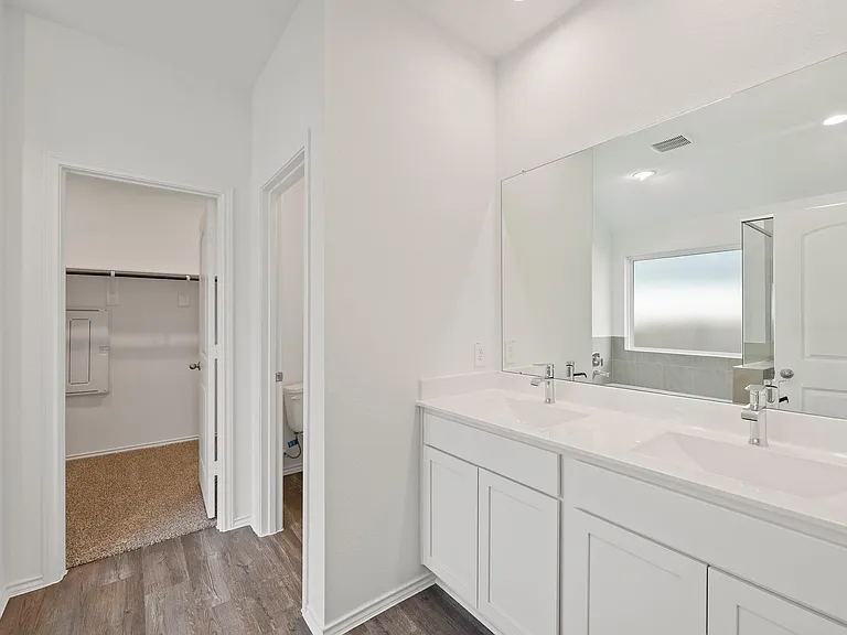3085 Emerald Ocean Dr — Photo 27