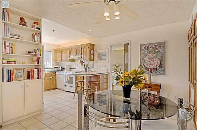 1829-31 Thomas Ave #2B — Photo 21