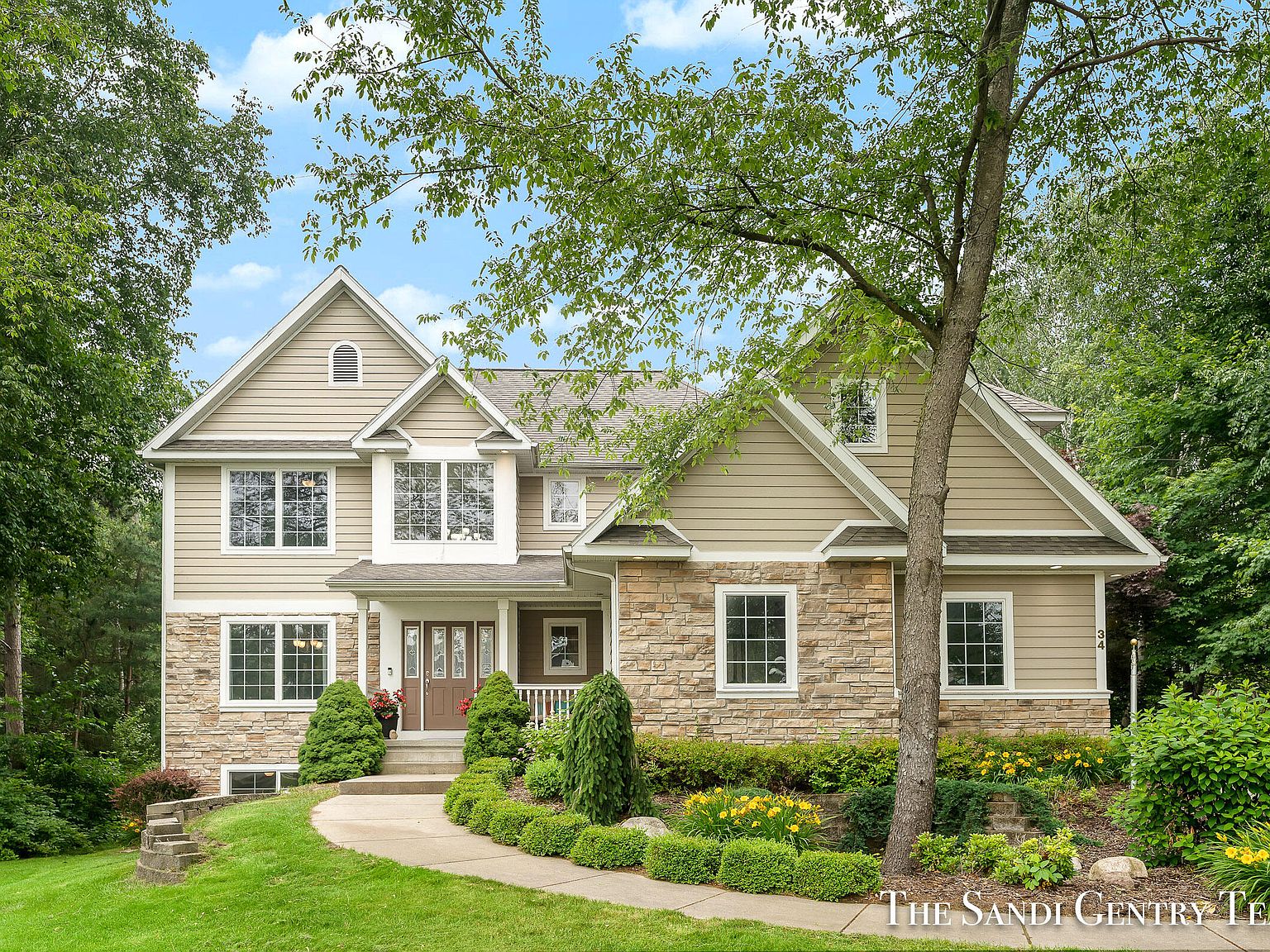 34 Boulder Dr, Norton Shores, MI 49444 Zillow