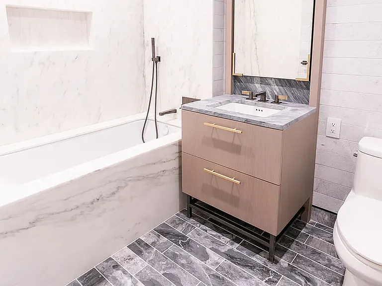 91 Leonard St #4D — Photo 7