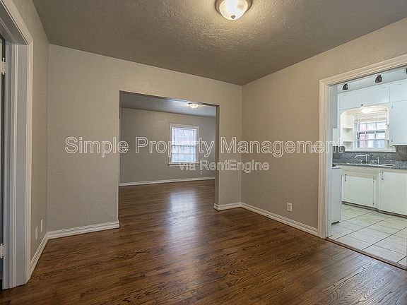5th image of 3109 NW 23rd St