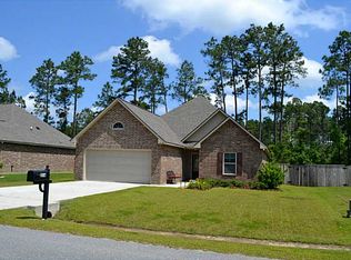 216 Trenton Dr, Mandeville, LA 70471