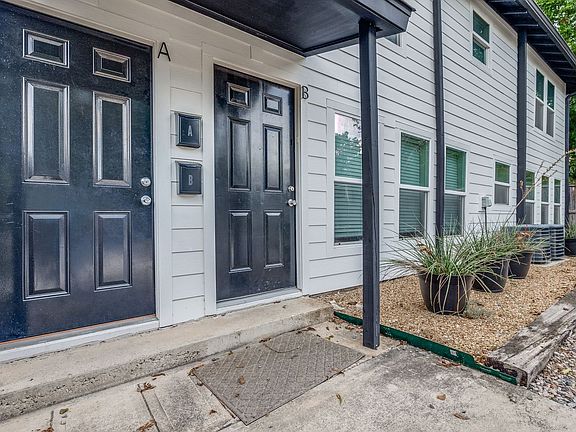 2nd image of 2312 Delmar Ave Unit A