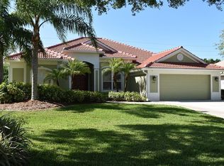 5546 Eastwind Dr, Sarasota, FL 34233