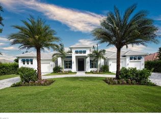 575 Yucca Rd, Naples, FL 34102