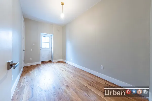 Rented by Urban Pads | media 7