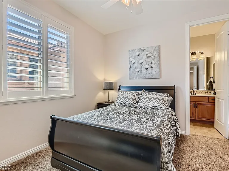 1041 Baronet Dr — Photo 32
