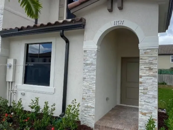11721 SW 245th Ter, Homestead, FL 33032