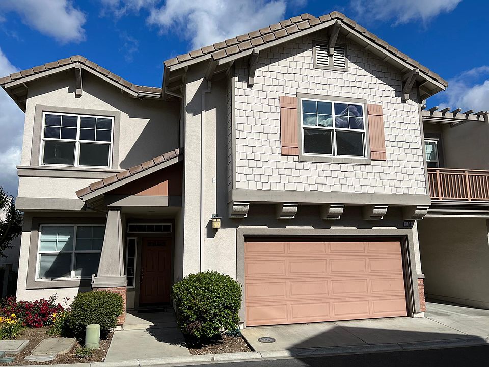 1st image of 161 Heritage Pl