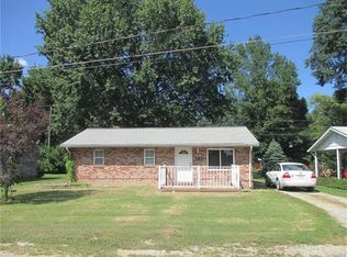415 E Frederick St, Marissa, IL 62257