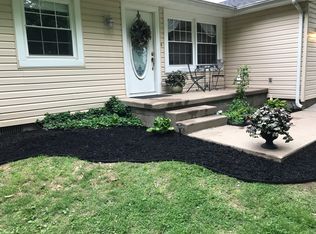 5636 Country Acres Ln, Metropolis, IL 62960