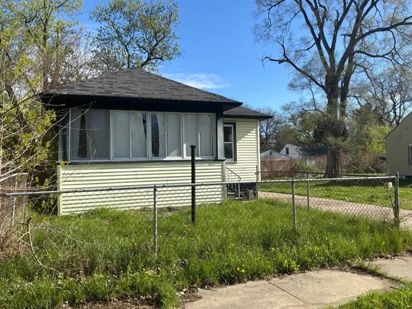 317 E Baltimore Blvd, Flint, MI 48505