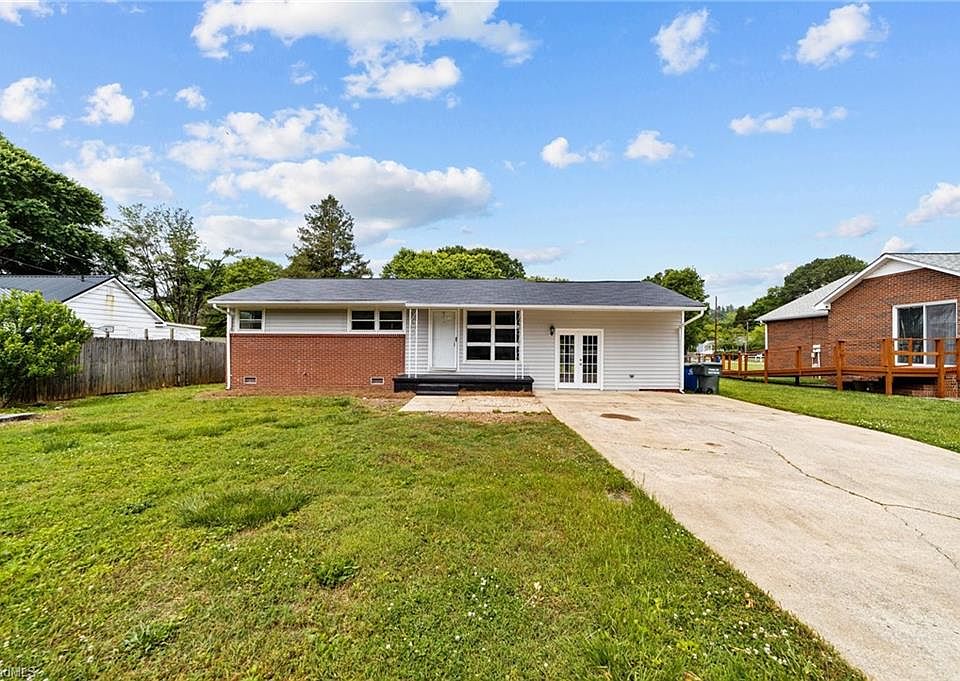 306 N 8th Ave, Mayodan, NC 27027 Zillow