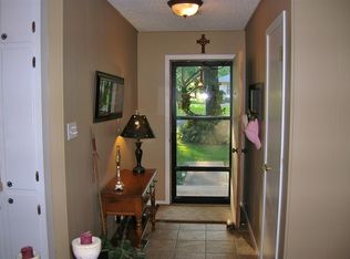 711 Highland Dr, Highland Haven, TX 78654