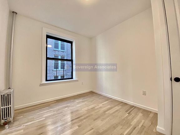 5th image of 308 W 104th St #55C