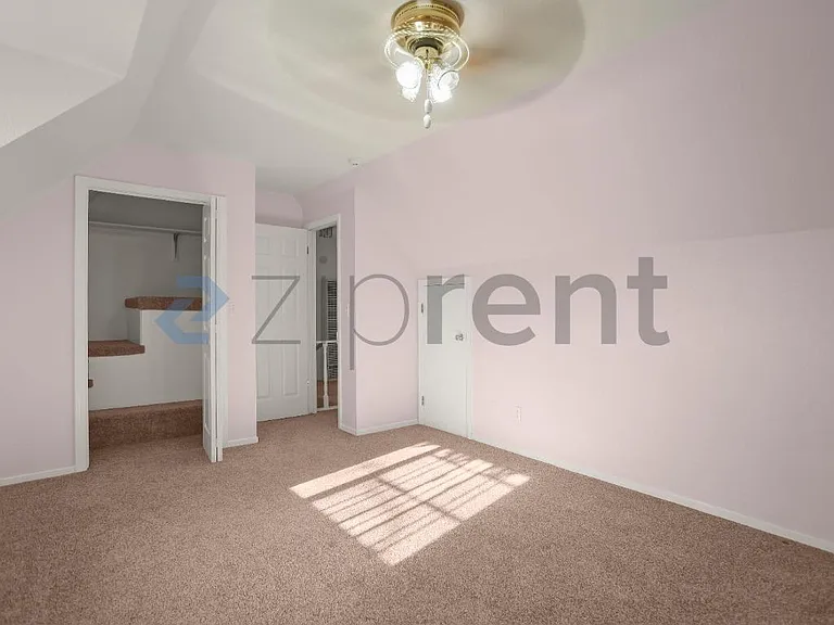 Upstairs Bedroom Walk-in Closet