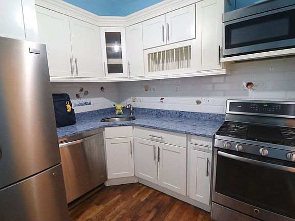 3rd image of 785 Dean St #1