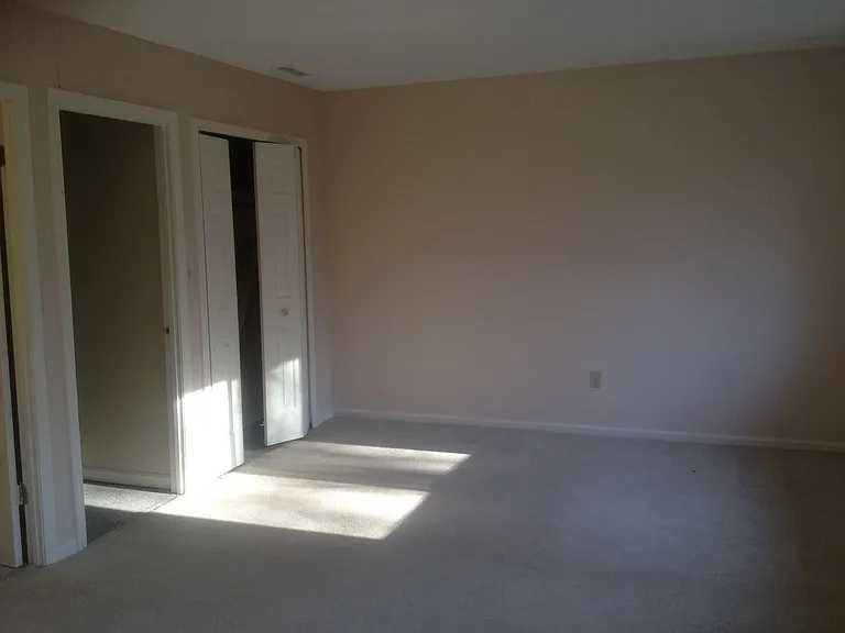 180 Conestoga Way #180 — Photo 11