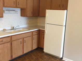 9841 S Harlem Ave APT 2E, Chicago Ridge, IL 60415