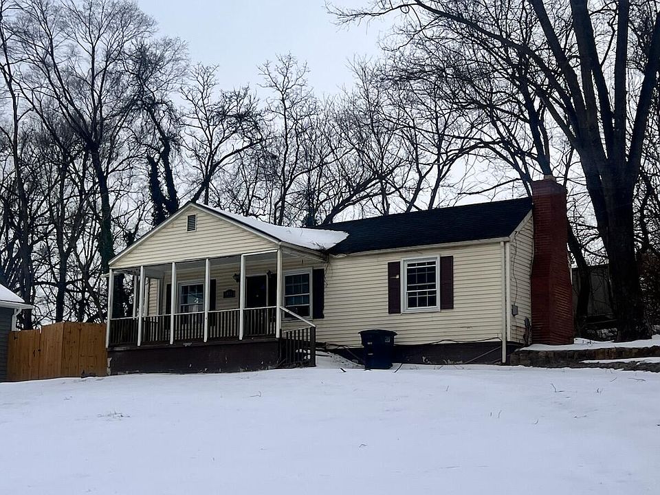 1st image of 1426 Varnell Ave NE