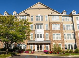 1404 Cedar Village Blvd, East Brunswick, NJ