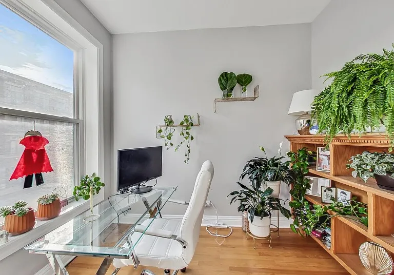 1460 W Irving Park Rd #2 — Photo 4