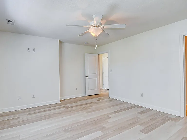 5416 Safe Harbour Way — Photo 16