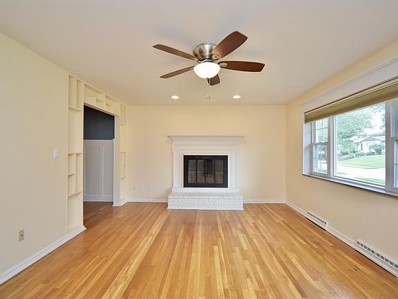 2nd image of 7236 Longfield Dr
