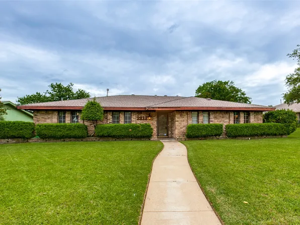 2212 Heather Hill Ln, Plano, TX 75075