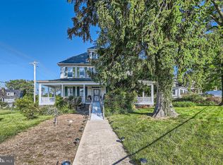 2200 Roslyn Ave, Baltimore, MD 21216