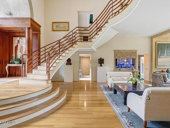 4th image of 105 Waterside Dr