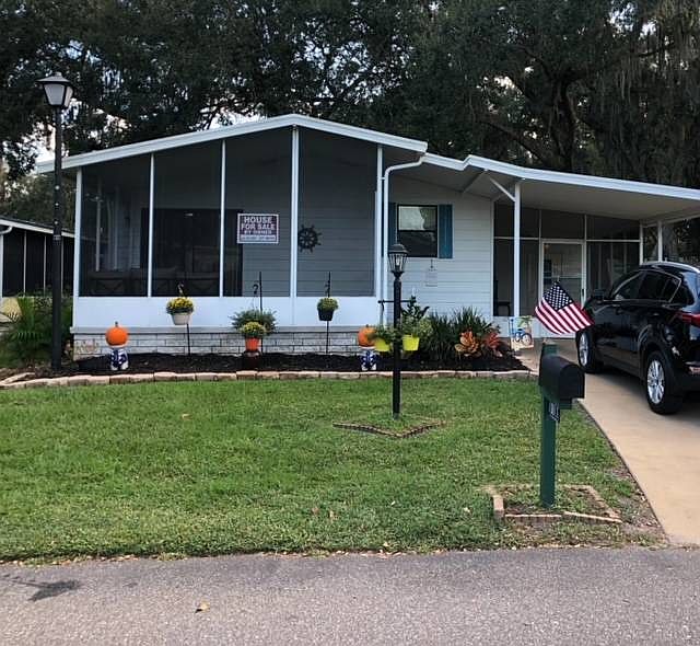 1st image of 10017 Oak Forest Dr