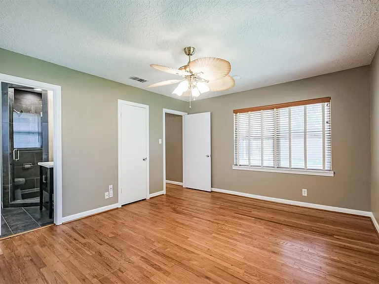 5450 Stillbrooke Dr — Photo 12