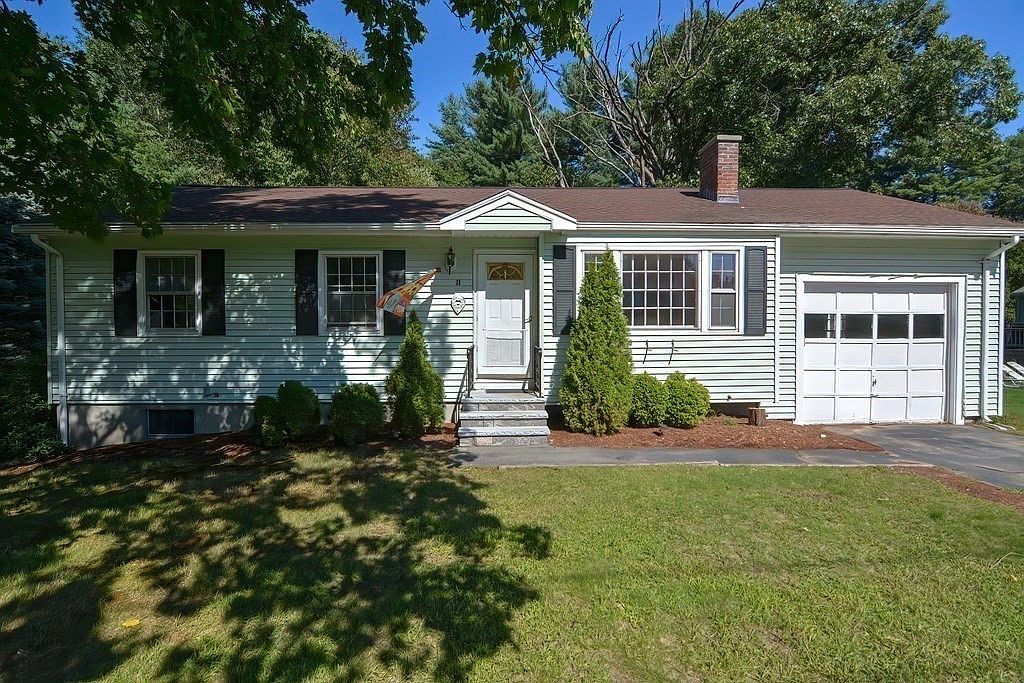 11 Beatrice Ln Holliston MA 01746 Zillow