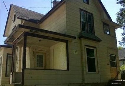 2nd image of 1122 Blaisdell St