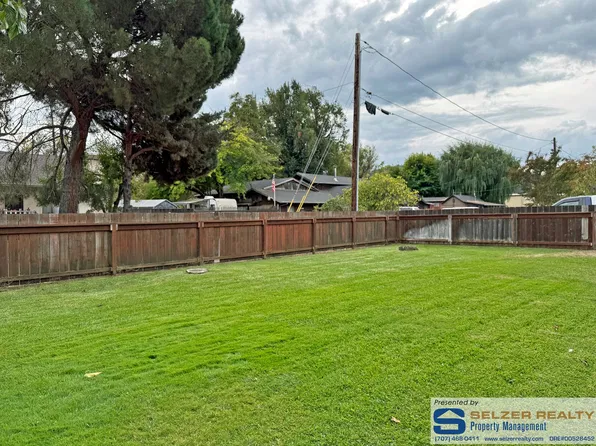 190-196 E. Barbara Ln., 190-196 E Barbara Ln #194, Willits, CA 95490